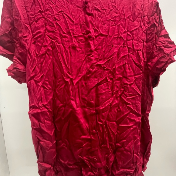 Torrid Red Button-Back Blouse - Picture 5 of 6
